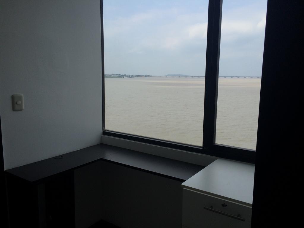 Torre Bellini Apartment Guayaquil Bagian luar foto